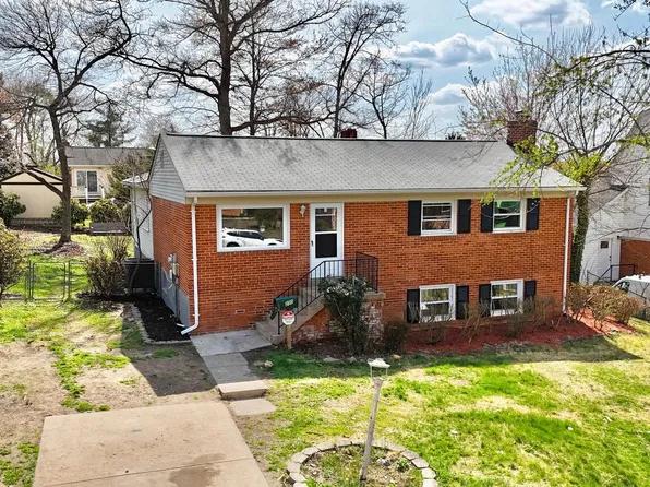 2907 Alliance Ln, Woodbridge, VA 22193