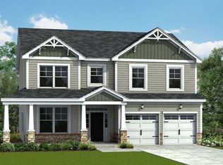 48 Pinnacle Dr, Spring Lake, NC 28390