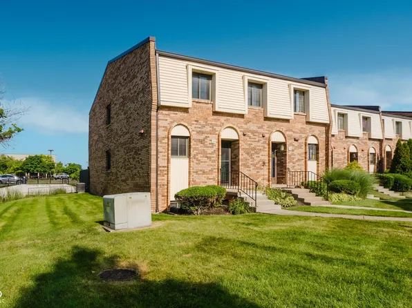 20 Druid Hill Ct, Carmel, IN 46032