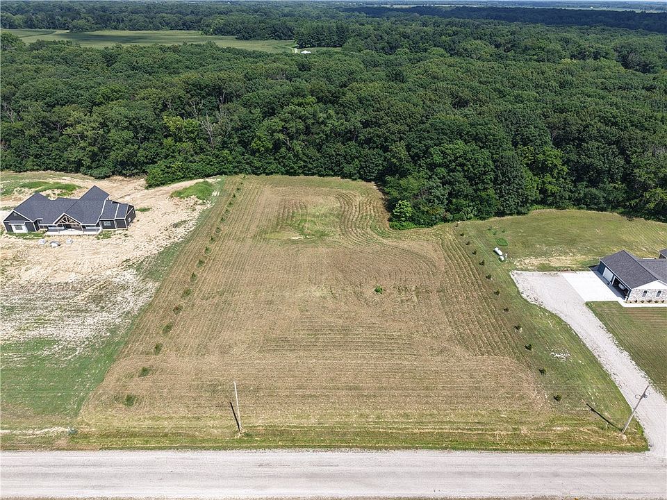 2nd image of 1775 East Rd