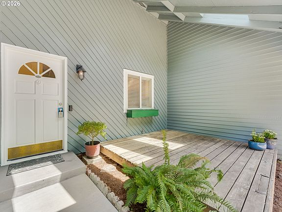 3rd image of 12555 SW Tiger Lilly Ln