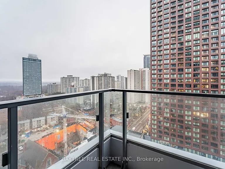 395 Bloor St E #1412 — Photo 15