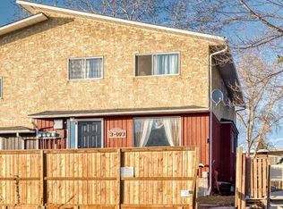 103 S Pinehill Pl NE #3, Calgary, AB T1Y 2L8