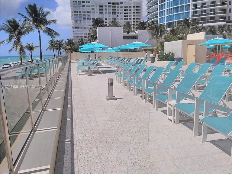 2501 S Ocean Dr #Penthouse 23 — Photo 29