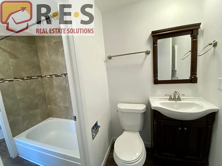 7701 W Glasgow Pl — Photo 13