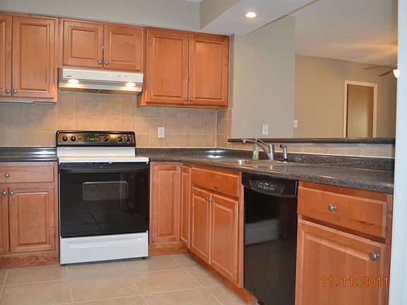 4th image of 16238 Indian Mill Dr