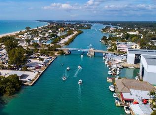 100 Circuit Rd #S-35, Nokomis, FL 34275