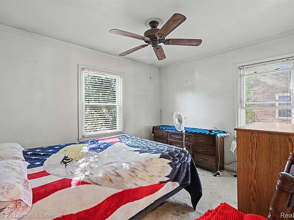 5th image of 26869 Sunningdale Dr