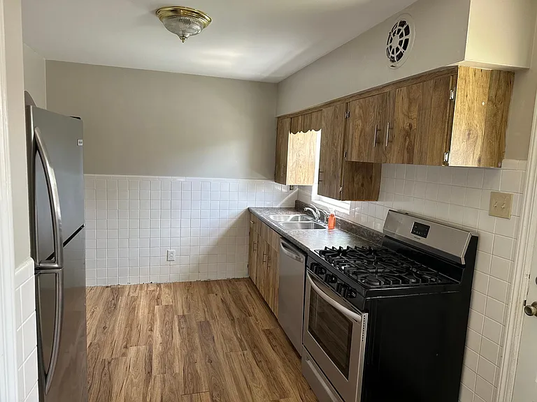 348 Don Ln — Photo 5