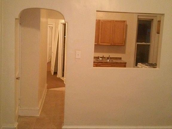 4th image of 3845 Poplar St #3088939