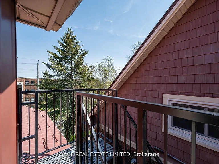 459 Aberdeen Ave #3 — Photo 16