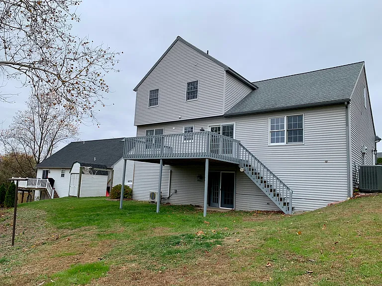 215 Mason Dr — Photo 5