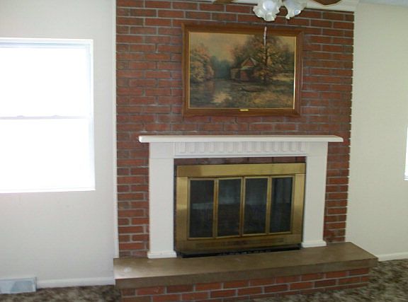 4th image of 6133 Tracht Dr