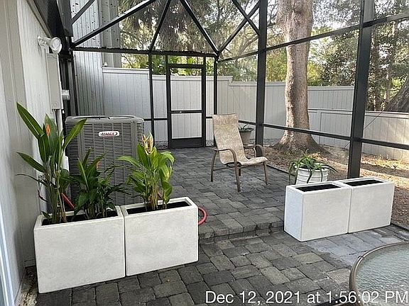 3rd image of 102 Primrose Dr