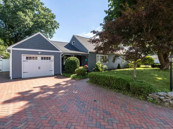 97 Atherton Avenue, Nashua, NH 03064