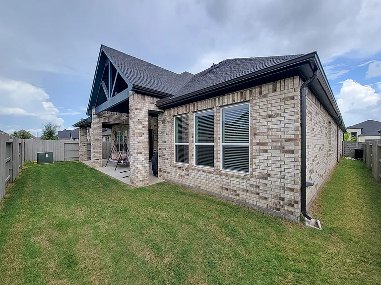 5023 Golden Peach Rd — Photo 52