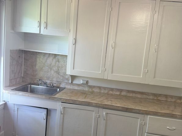 21 Zoar St #2