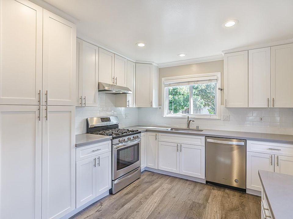 1st image of 6XX San Diego Ave