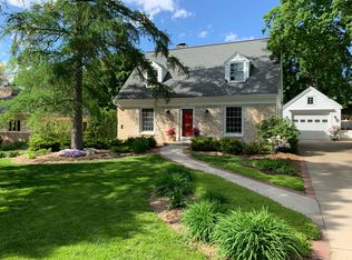 140 Warren Ct, Green Bay, WI 54301