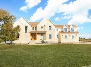 27 Joshua Creek Cir, Comfort, TX 78013