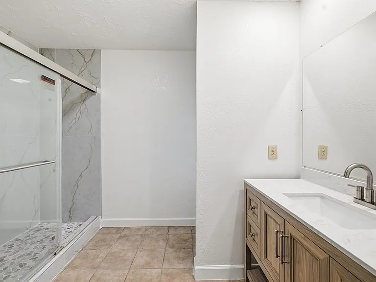 301 N Manor Dr #A — Photo 9