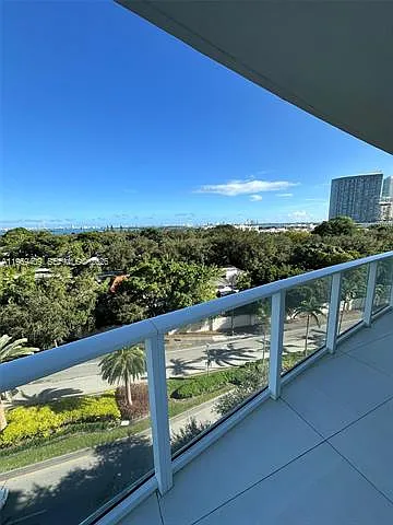 4250 Biscayne Blvd #702 — Photo 1