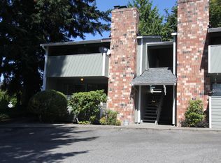 10004 NE 117th Ct APT 2, Kirkland, WA 98034