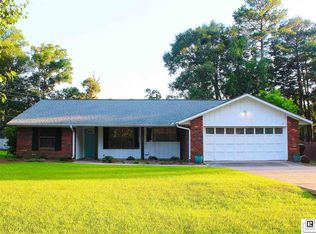 110 Sandhurst Cir, West Monroe, LA 71291
