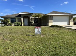 3927 SW 16th Pl, Cape Coral, FL 33914