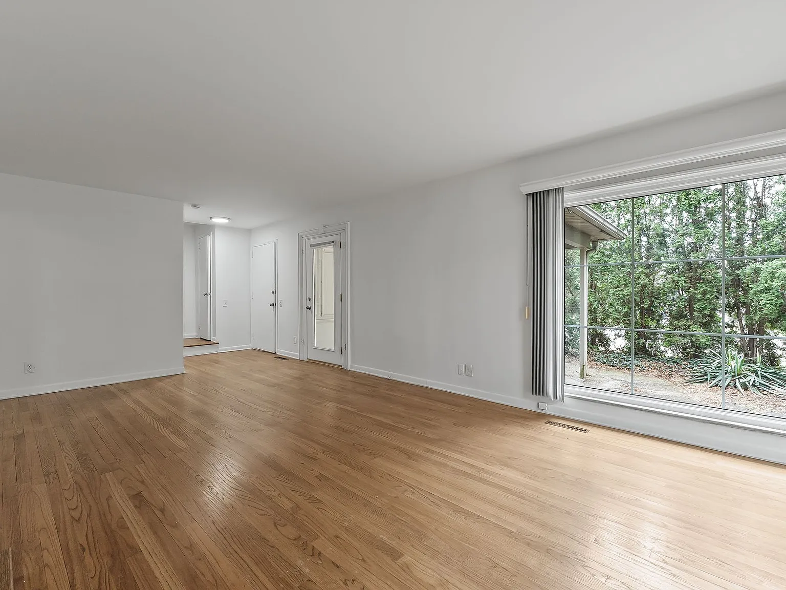 Putney Townhomes — Photo 3