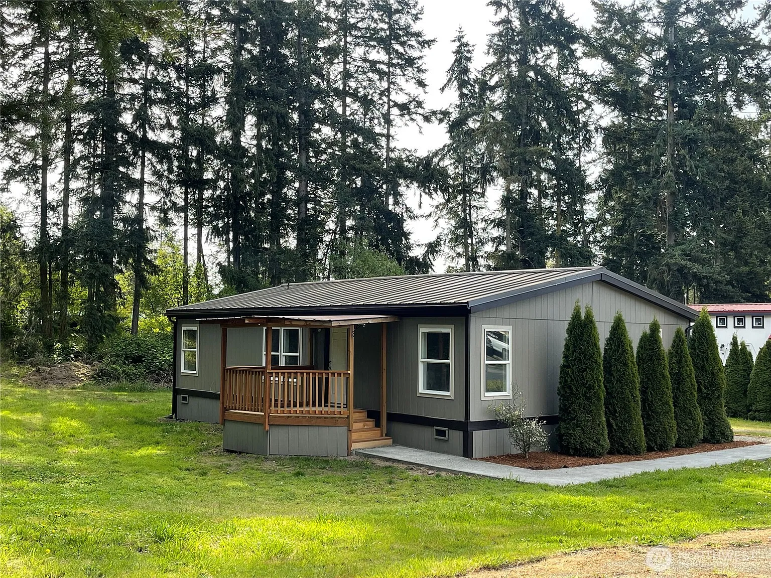 611 Cedar Avenue #33 photo 1