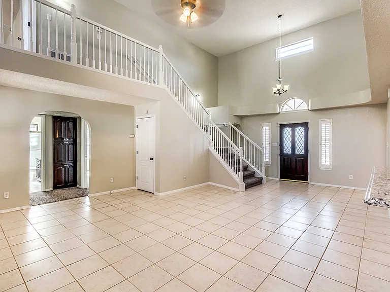 6104 La Posta Dr — Photo 6