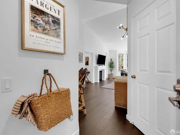 180 Caldecott Ln Unit 314, Oakland, CA 94618