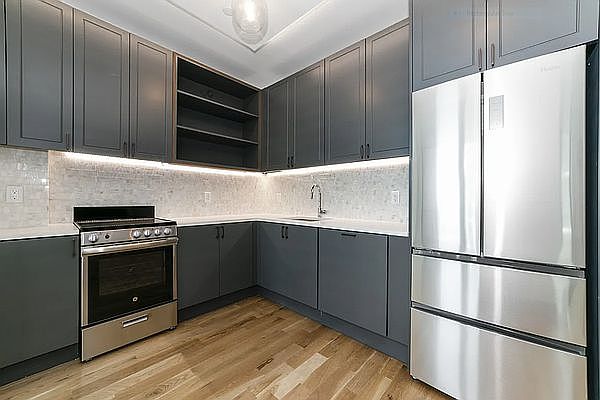 1st image of 1134 Fulton St #30