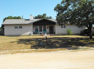 1101 Thisaway St, San Saba, TX 76877