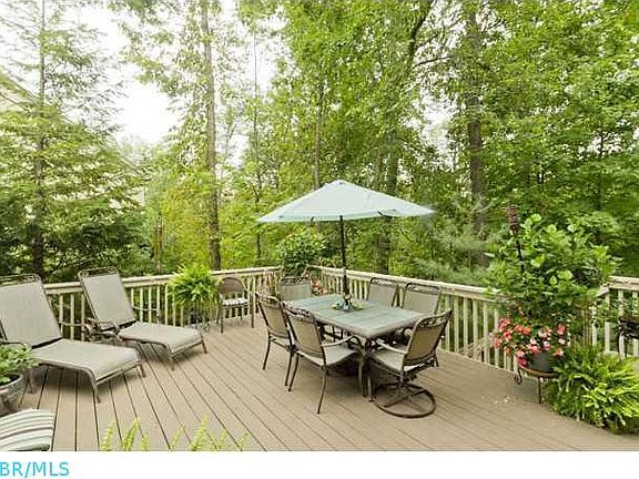 3rd image of 8777 Sweetwater Ct