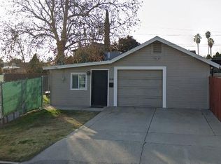 805 Yosemite Dr, Bakersfield, CA 93308