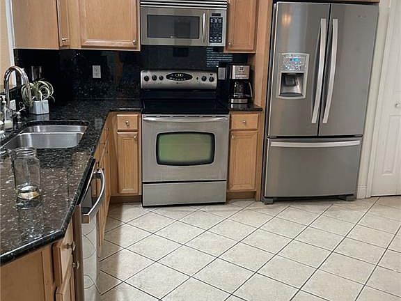 4th image of 10052 Chiana CIR