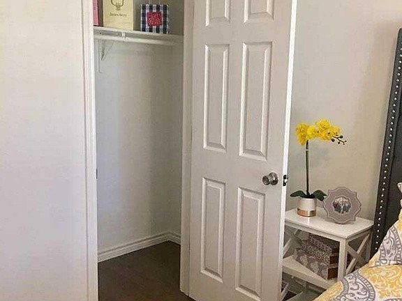 5th image of 236 Deerwood Dr APT 226
