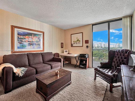 4th image of 3701 N Country Club Dr APT 707