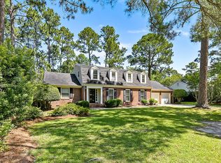 306 Thorncliff Dr, Fayetteville, NC 28303