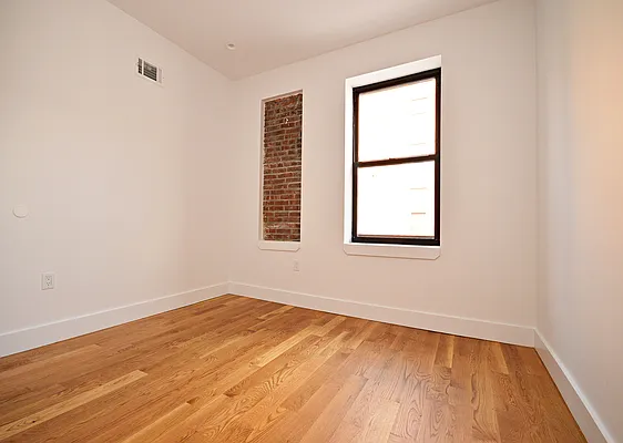 Rented by Simply Brooklyn Realty Inc | media 9