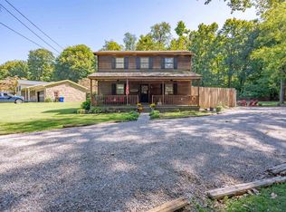 406 Park Dr, Newburgh, IN 47630