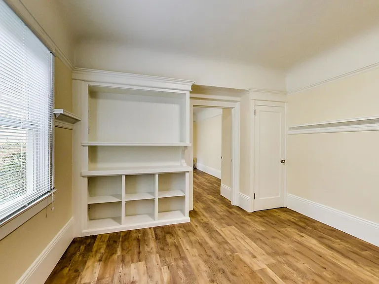 1160 Pine St #2 — Photo 4