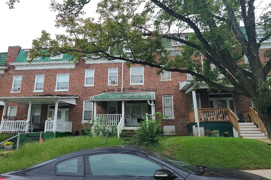 1st image of 2910 Norfolk Ave