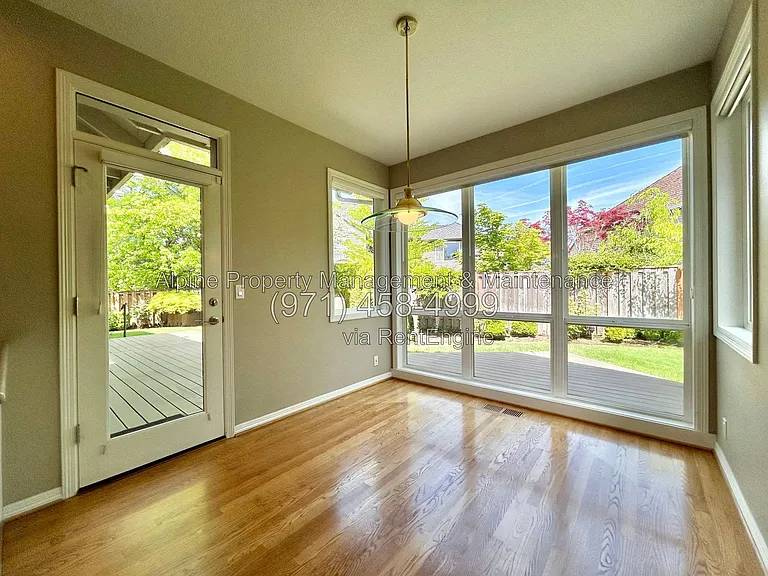 820 NW Pebble Beach Way — Photo 15