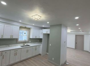 4 Abbot St FLOOR 1, Dorchester Center, MA 02124