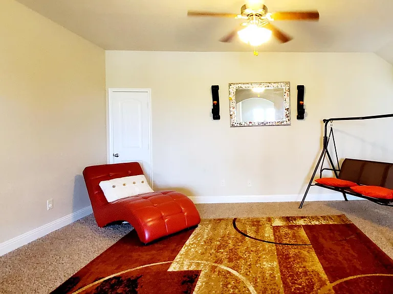 104 Rustic Oak Ln — Photo 21