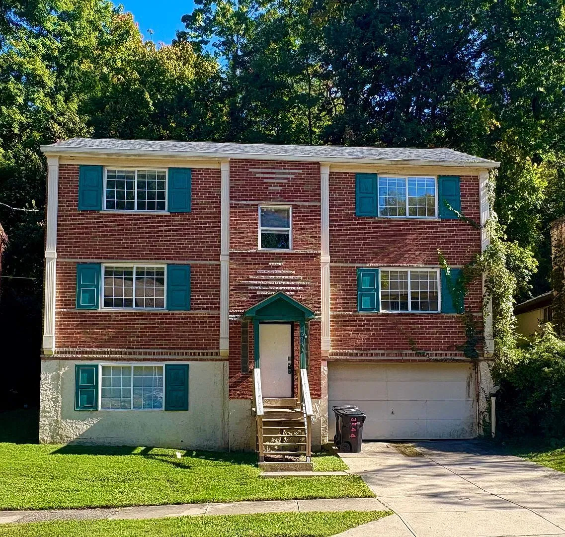 3144 Gobel Ave — Photo 1