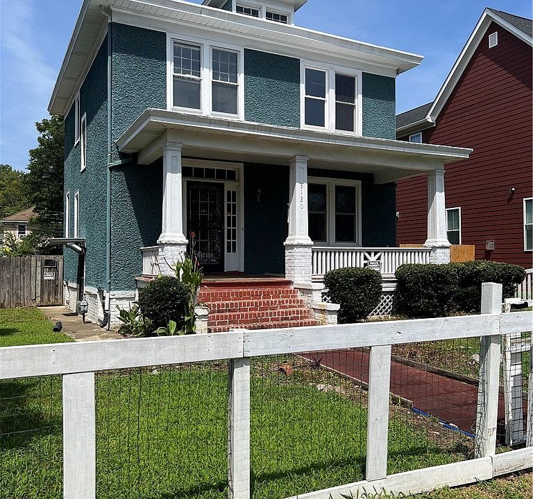 2nd image of 3120 Woodrow Ave